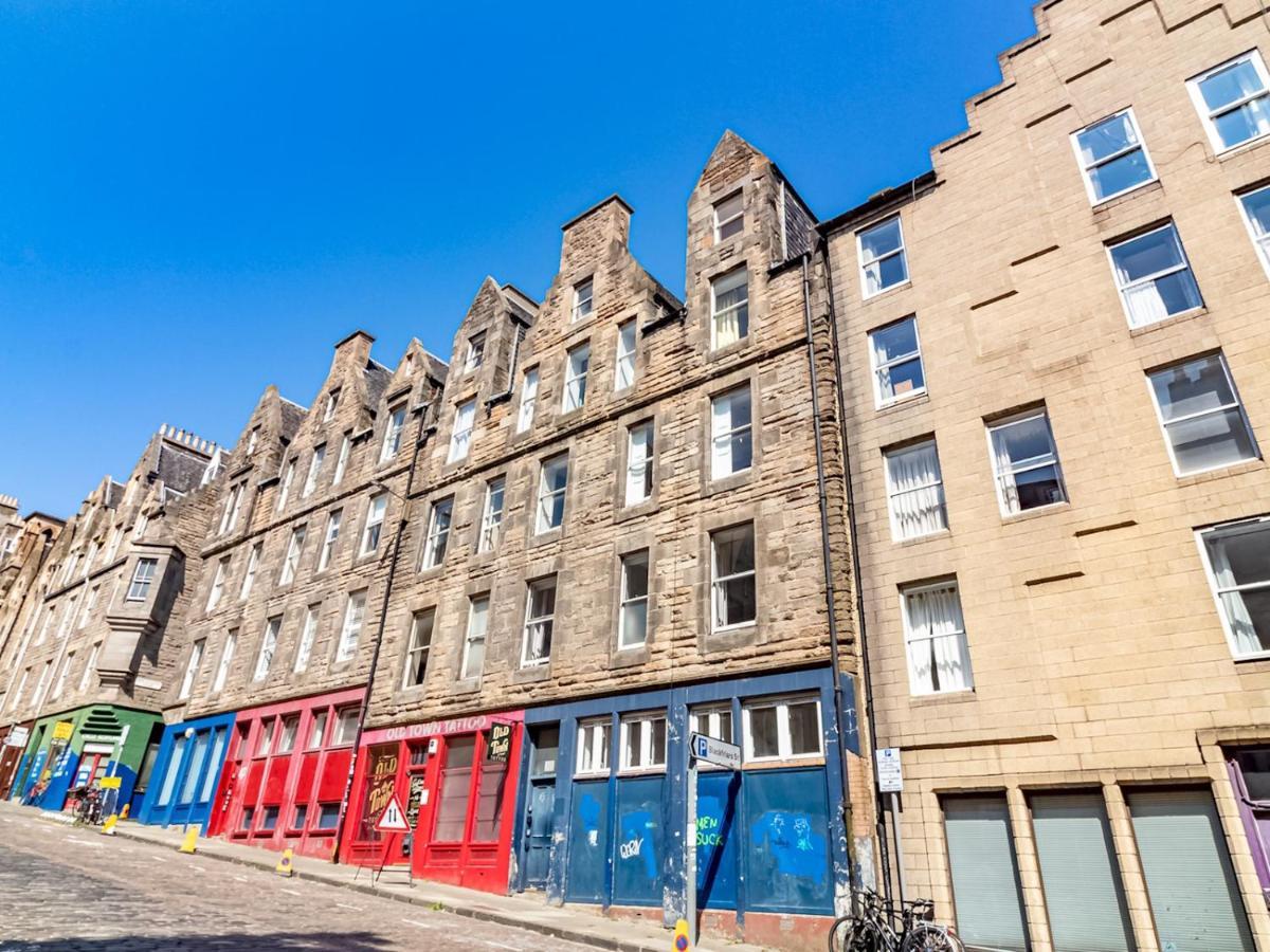 Pass The Keys Spacious And Homely Flat On The Royal Mile Edinburgh Exterior photo